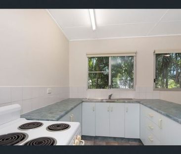 4/5 Balls Lane, Mysterton - Photo 3