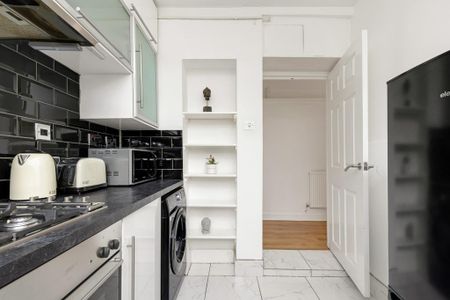 2 bedroom ground floor flat to rent - Photo 4