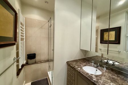 Appartement à louer à Paris 16Ème - Photo 3