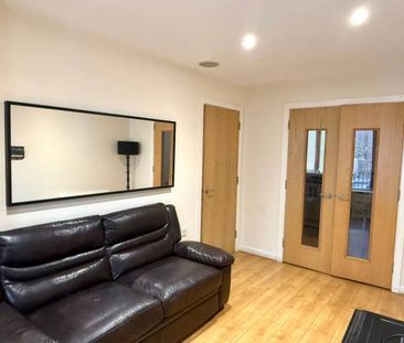 Furnished 2 Bedroom Townhouse - Photo 6