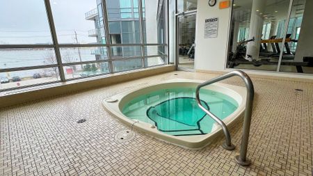 For Lease - 2240 Lake Shore Boulevard Unit# 401, Toronto, Ontario - Photo 4