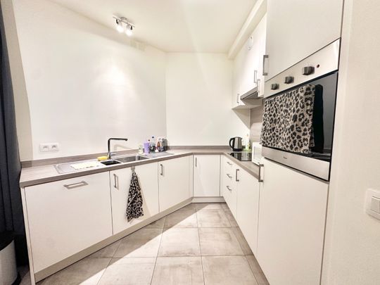 Appartement met 2 slaapkamers incl autostaanplaats - Photo 1