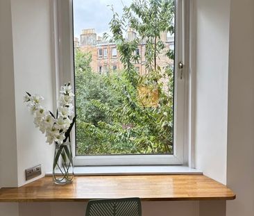 2 Bed Flat, Smithfield Street, EH11 - Photo 2