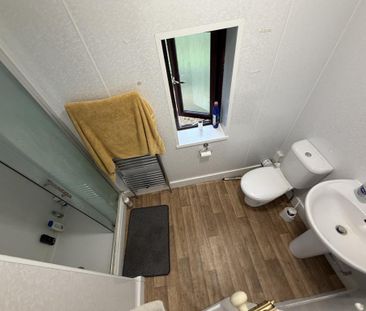1 bedroom detached house to rent - Photo 4
