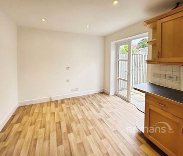 4 bedroom house to rent - Photo 1
