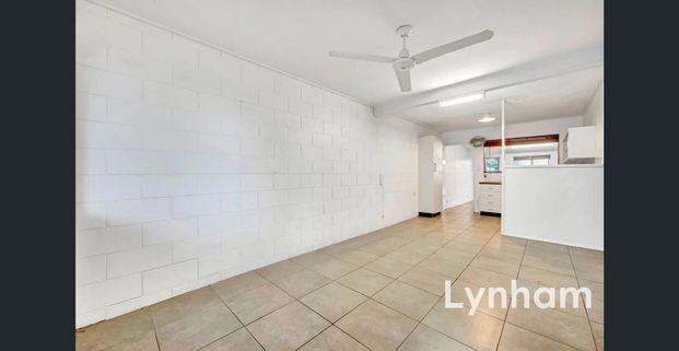 Neat & Private Low-Set in Prime Central Location - Photo 1