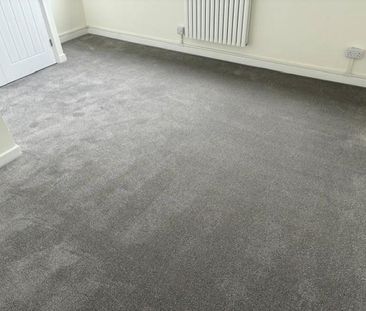 2 bedroom maisonette to rent - Photo 5