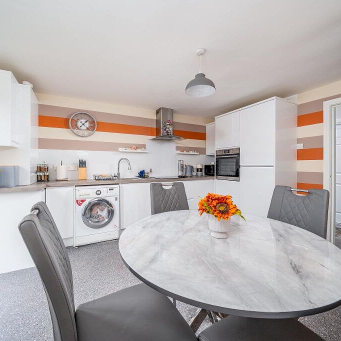 2 Lindara Drive, Larne, BT40 2FB - Photo 1