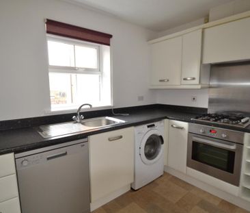 2 bedroom flat to rent - Photo 6