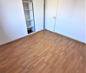 Location Appartement 2 pièces 39m² LAUNAGUET 31140 - Photo 5