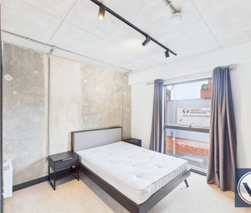 Apartment to Rent: Addington Street, M4 - Photo 6