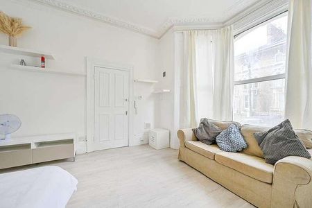 Alfred Road, Poet's Corner, W3 - Photo 3