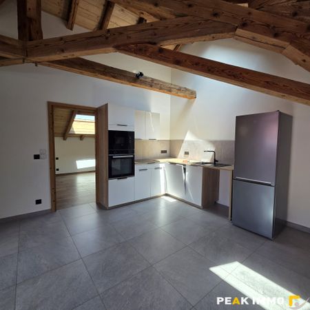 Location Appartement 3 pièces 80m² SALLANCHES 74700 - Photo 2