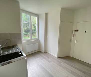 Location Appartement 1 pièce 20m² - Photo 1