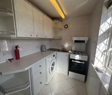 2 bedroom house to rent - Photo 2