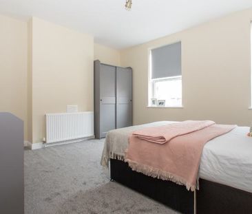 23 Hessle View, Hyde Park, Leeds, LS6 1ER - Photo 5