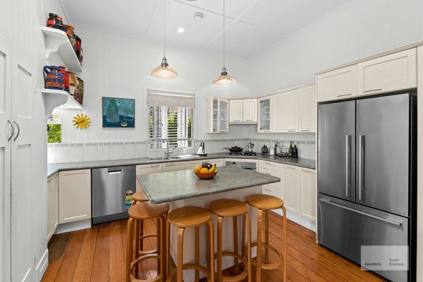 13 Crescent Road, Kelvin Grove QLD 4059 - House For Rent - $1,350 | Domain - Photo 1