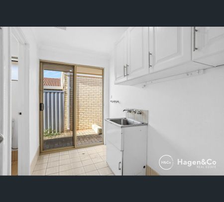 5A St Vincent Place, Ocean Reef, WA 6027 - Photo 3