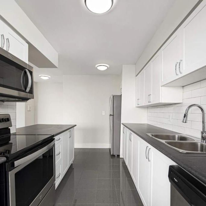 Champlain Towers - Photo 1