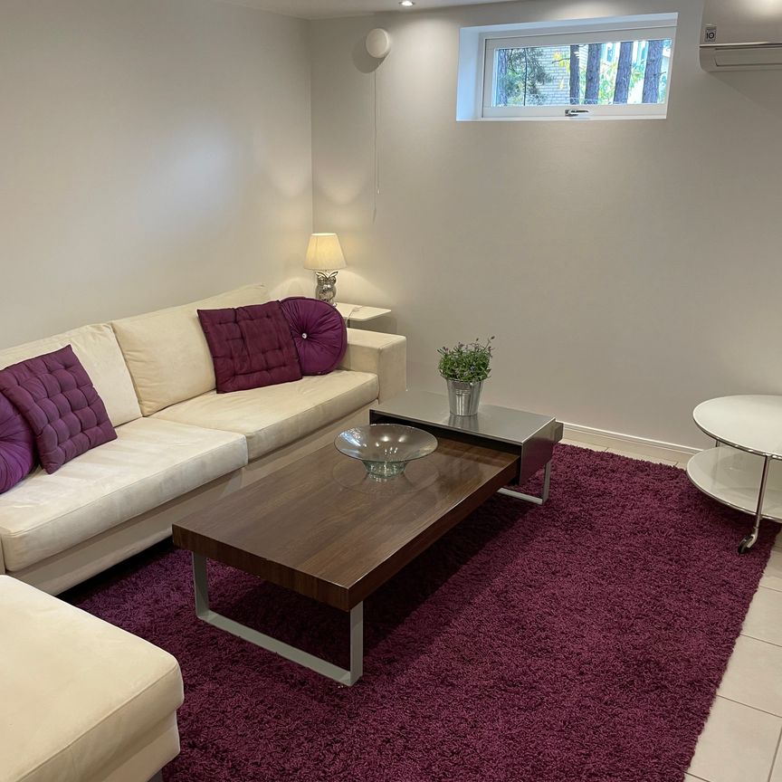 Täbyvägen - Foto 1