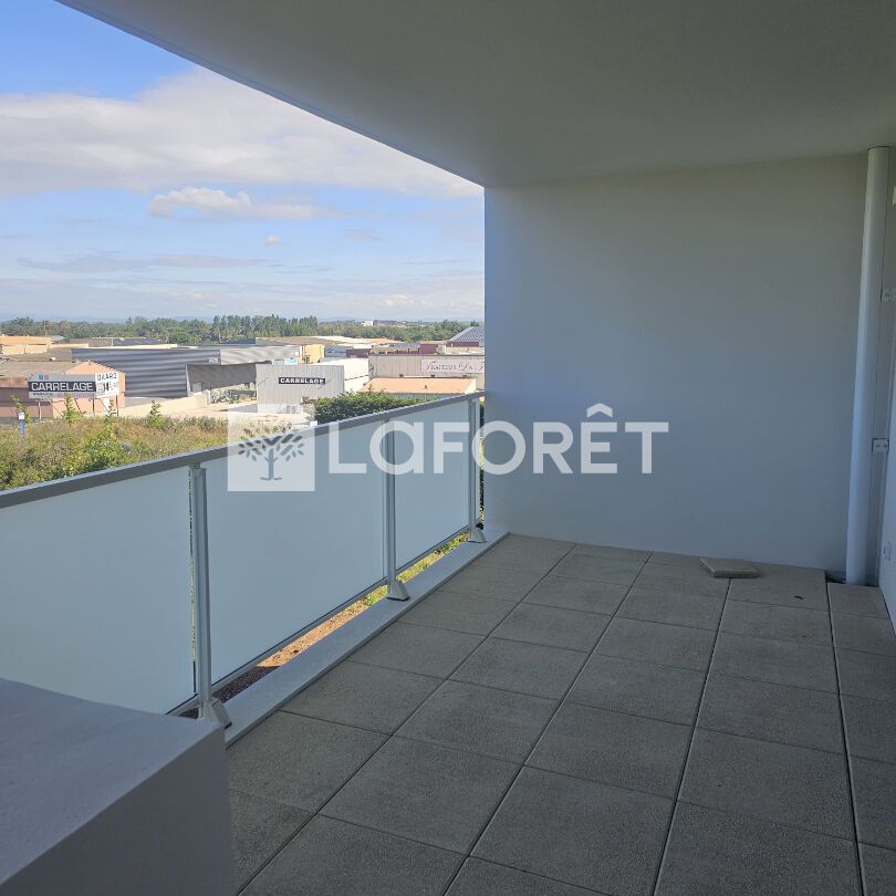 Apartment - Photo 1