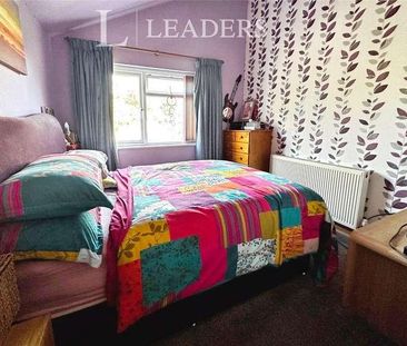 White Beam Rise, Clanfield, Waterlooville, Hampshire, PO8 - Photo 5