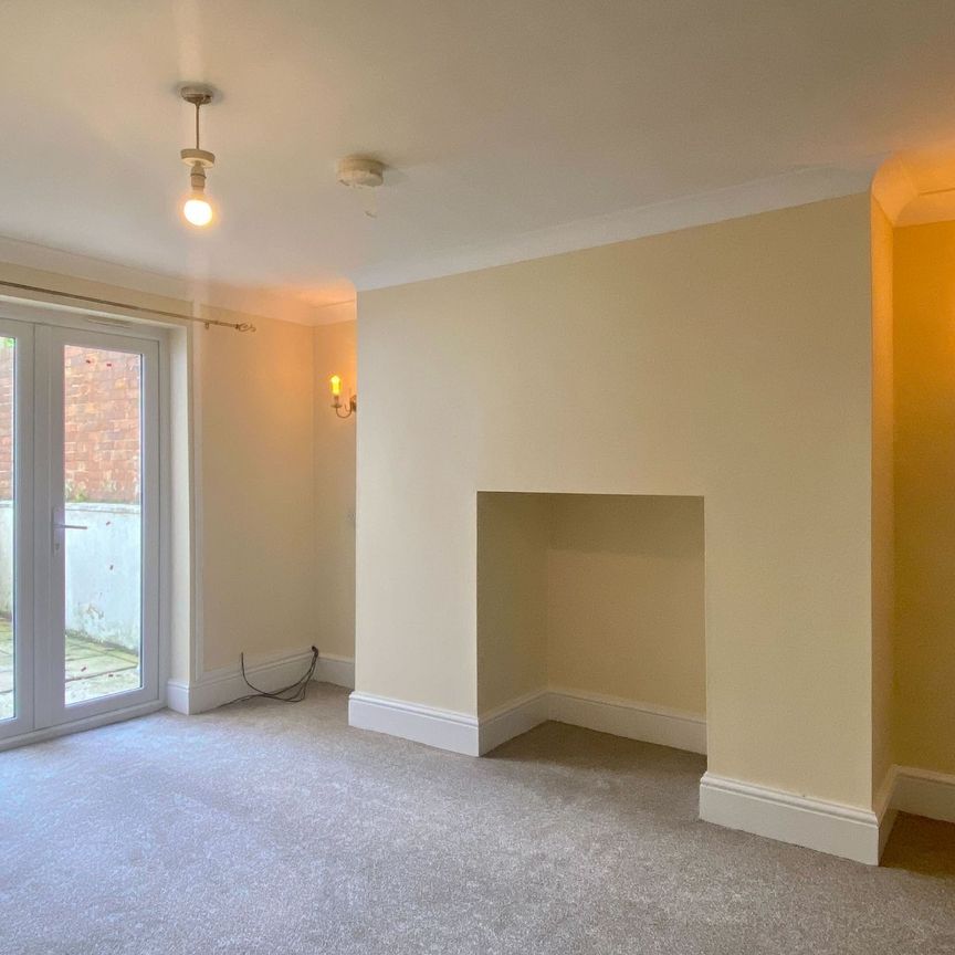 South Road, Taunton, TA1 - Photo 1