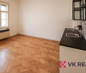 Pronájem bytu 2+KK, OV, 44 m - Photo 1