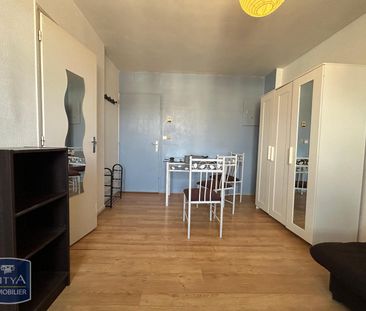 Location Appartement 1 pièce 18m² POITIERS 86000 - Photo 3