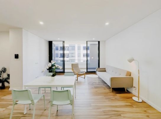 29 Rothschild Ave-01632, Sydney - Photo 1