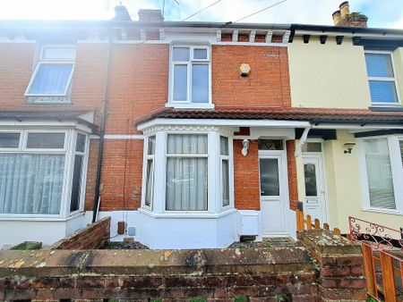 2 bedroom terraced house to rent - Photo 3