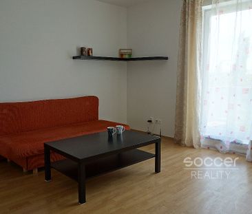 Pronájem bytu 1+kk 32 m² - Fotografie 1