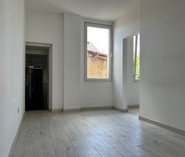 Location Appartement 2 pièces 55m² MOULINS LES METZ 57160 - Photo 5