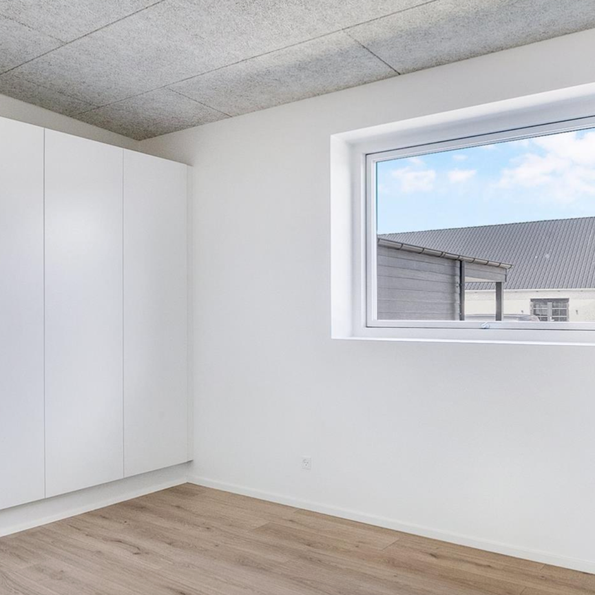 Nybygget rækkehus i 1 plan - Photo 1