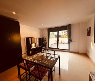 Piso de alquiler en Calle Joan Tarrida, 12, Centre - Photo 1