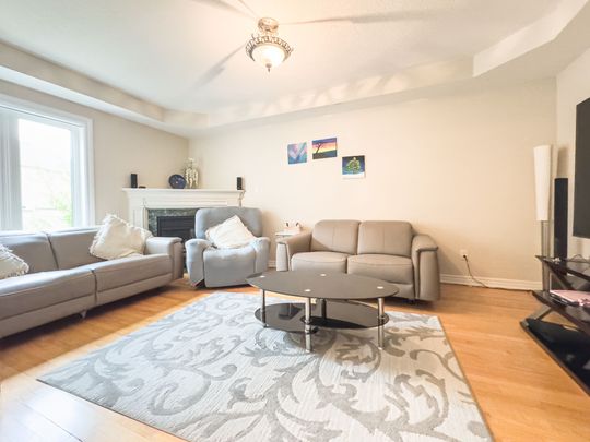 For Lease - 149 Quince Crescent, Markham, Ontario - Photo 1