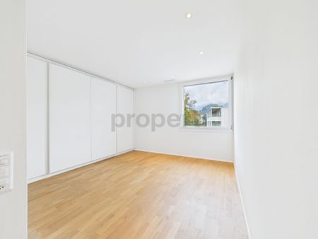 Modern 4.5 room apartment with spacious loggia in Wald - Photo 2