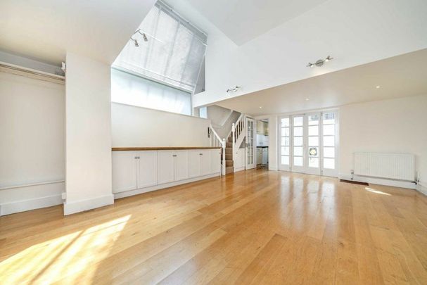 Earls Walk, Earls Walk, W8 - Photo 1