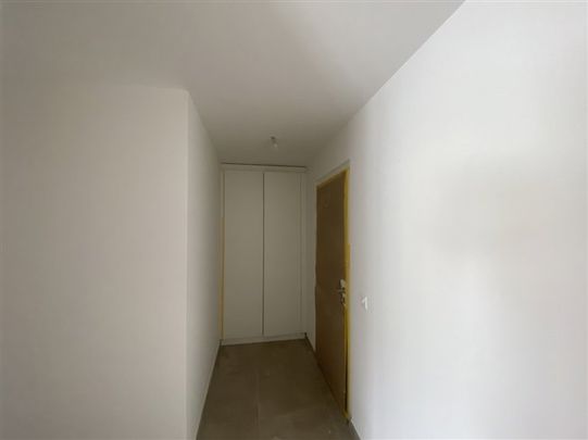 2.5 Zimmer, 2. Stock - Photo 1