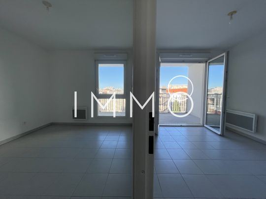 Location Appartement 2 pièces 39m² MARSEILLE 5ème - Photo 1