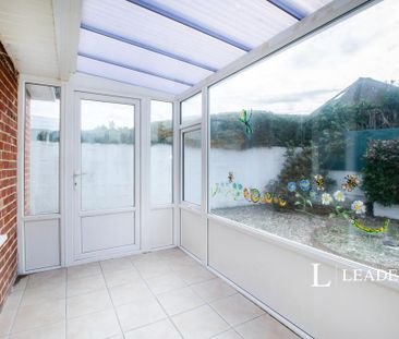 2 bedroom detached house to rent - Photo 4
