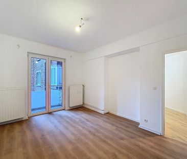 Appartement te huur - Foto 2