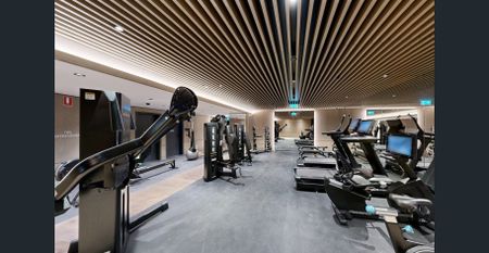 Near New Extra Large Luxury One Bed + Study and Private Courtyard in new Sirius Building - Photo 2