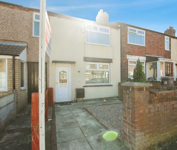 Terraced House to rent on - Photo 6