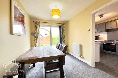 Clifton Court, Victoria Street, Lytham, Lancashire, FY8 - Photo 2