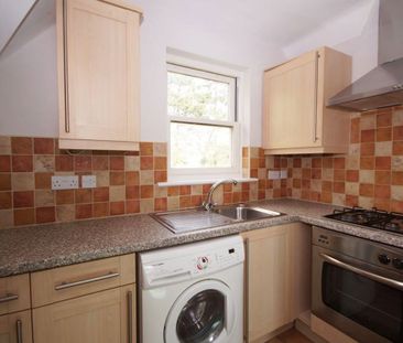 A 1 Bedroom Flat in Lansdown GL50 3RW - Photo 5