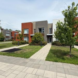 Maison de ville à louer - Longueuil - Photo 2