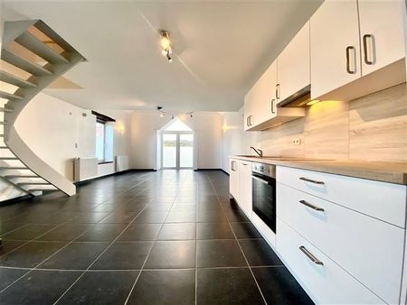 Appartement te huur - Foto 2