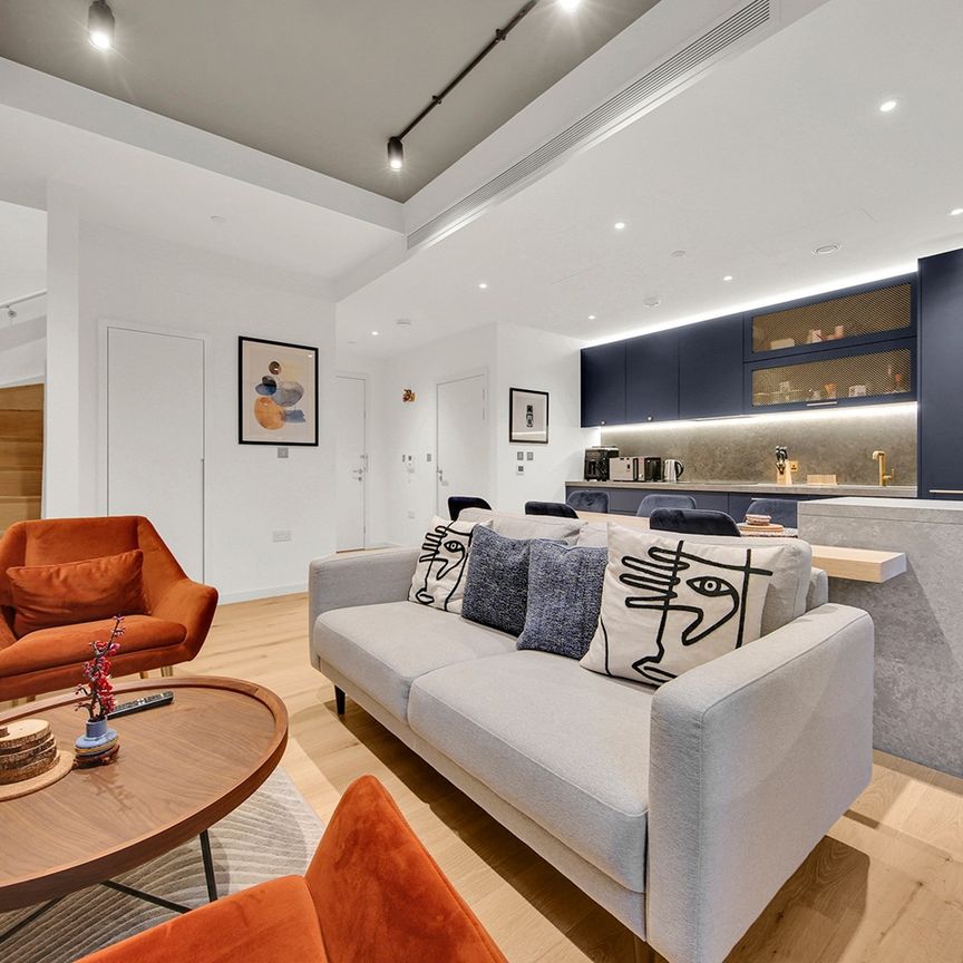 2 Bed Flat, Douglass Tower, E14 - Photo 1