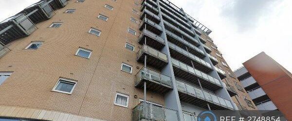 1 bedroom penthouse to rent - Photo 1